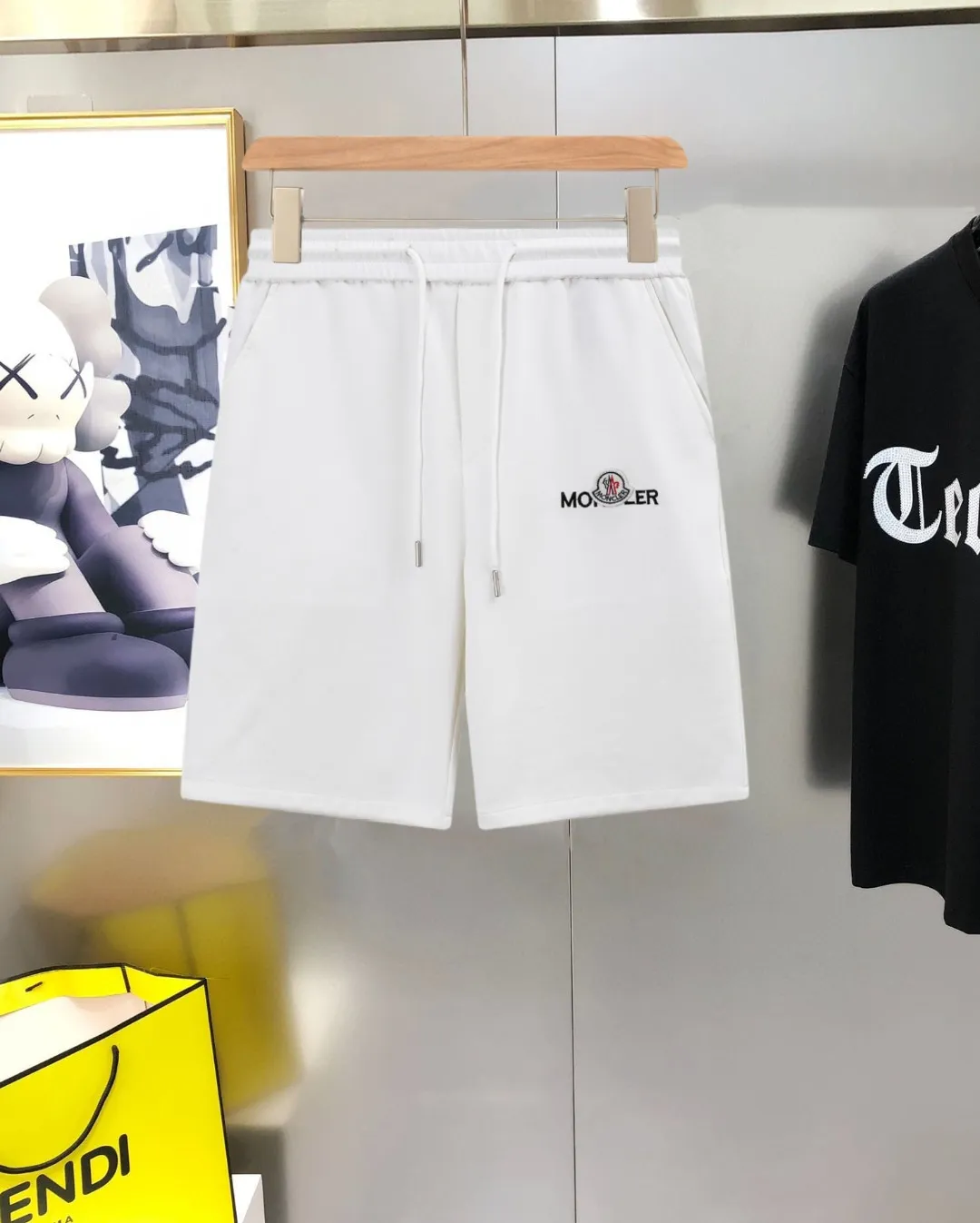 New Arrival Same Style👫logo ， Same Style ， ！ * ， logo ！ ， ， ！ ， 、 、 ， ！ Breathable 。Versatile ， ， V ， ， Same Style！ Size：M-3XL
